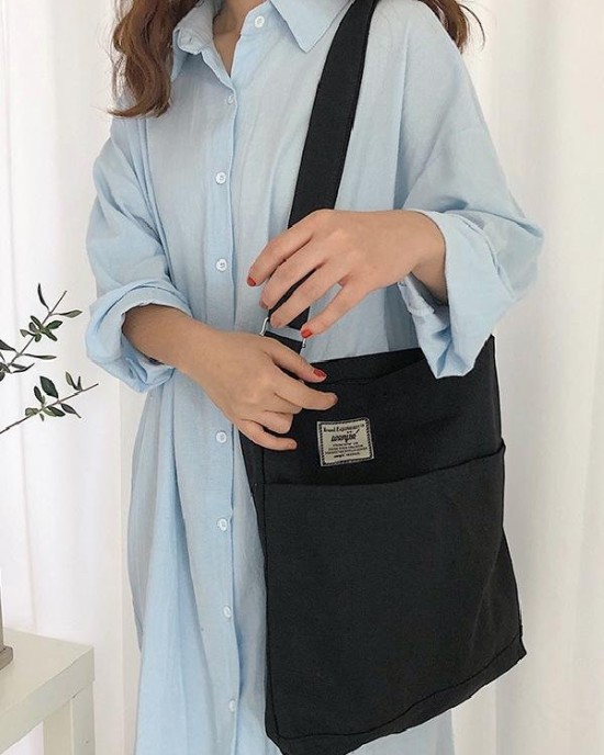 Simple Solid Color With-pockets Canvas Handbag