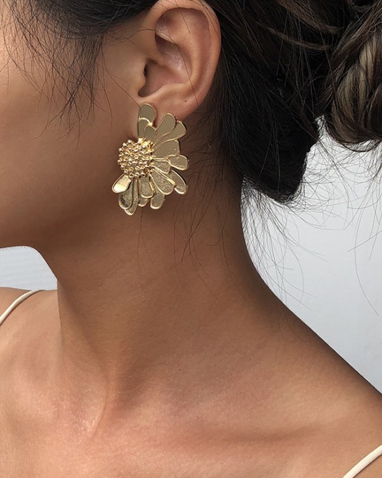 Vintage Alloy Flower Earrings