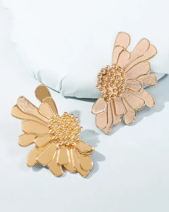 Vintage Alloy Flower Earrings