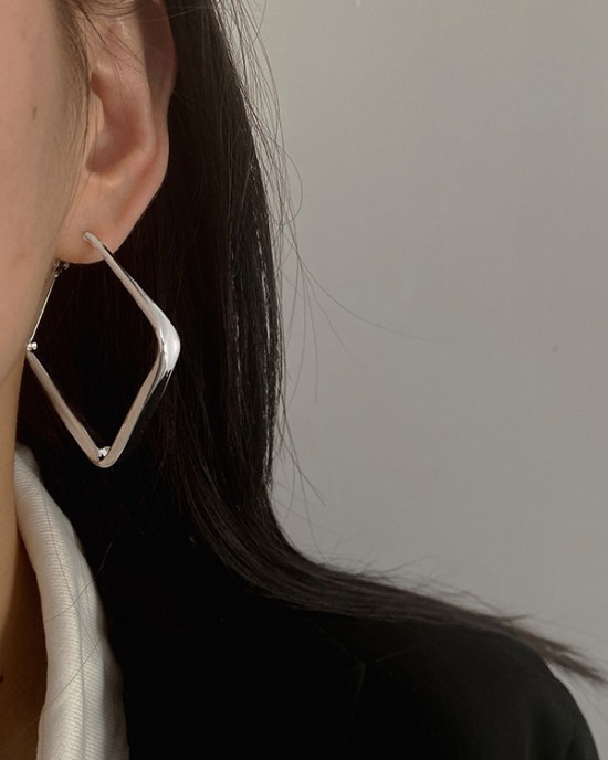 Simple Chic Geometric Earrings