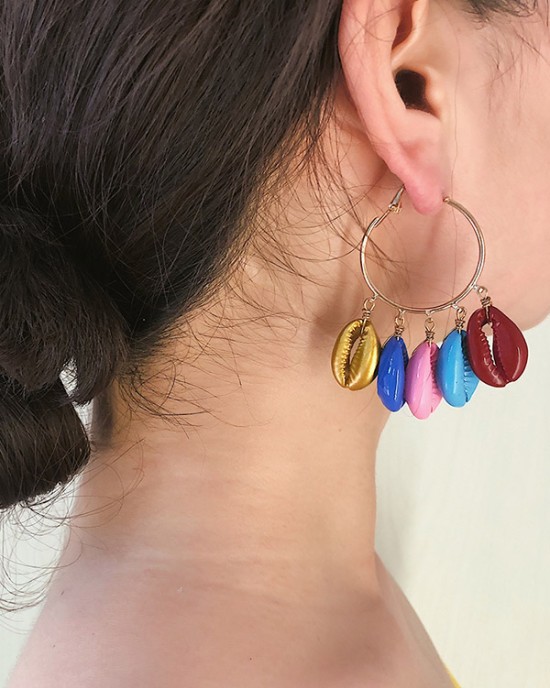 Fashion Colorful Shell Circle Ethnic Earrings