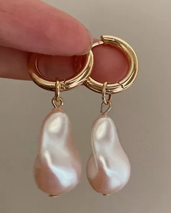 Irregularity Imitation Pearl Contrast Color Earrings Accessories