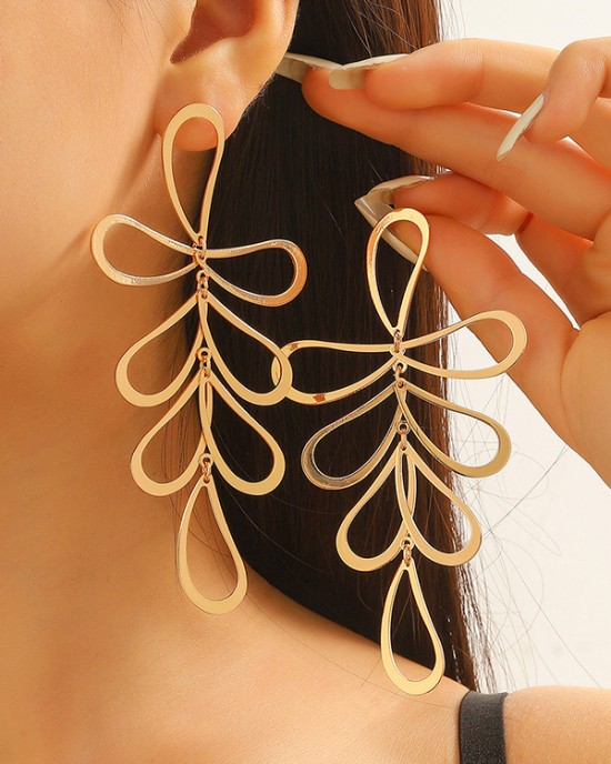 Flower Shape Hollow Tasseled Ear-Ring