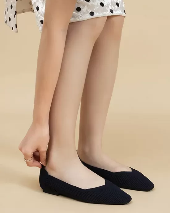 Solid Color Split-Joint Square-Toe V-Cut Flat Shoes