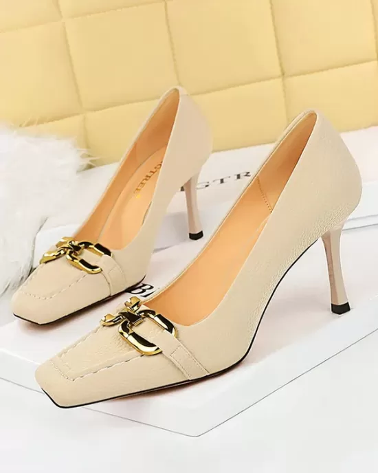 Shallow Cut Split-Joint Square-Toe Pumps