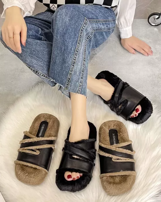 Split-Joint Velvet Slippers