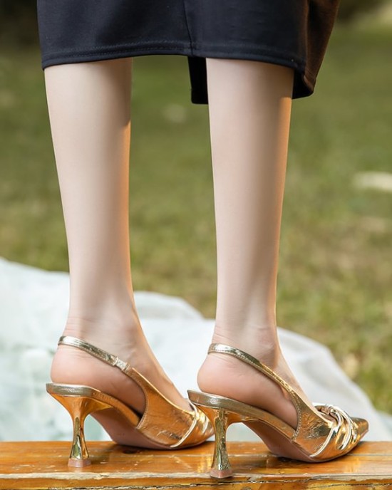 Pleated Pointed-Toe Split-Joint Sling Shoes Sandals