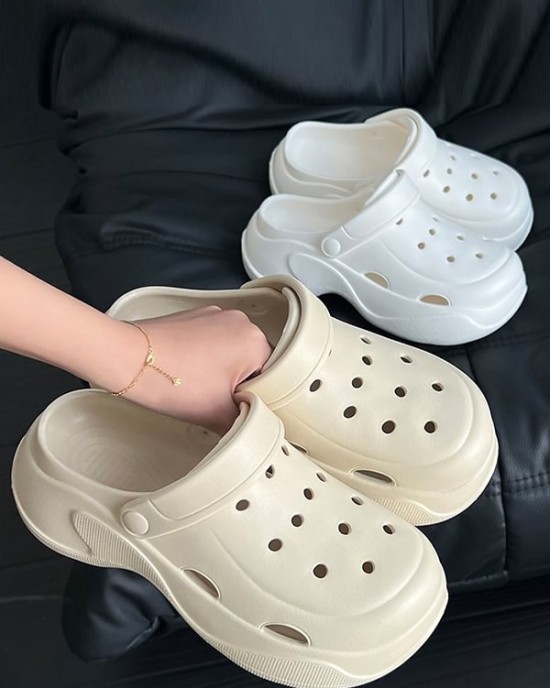 Hollow Round-Toe Solid Color Slippers Sandals Crocs