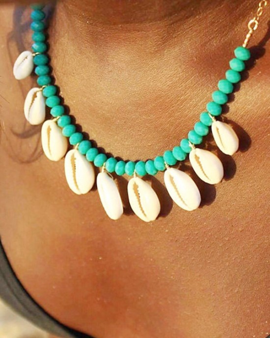 Bohemian Turquoise Shell Pendant Necklace