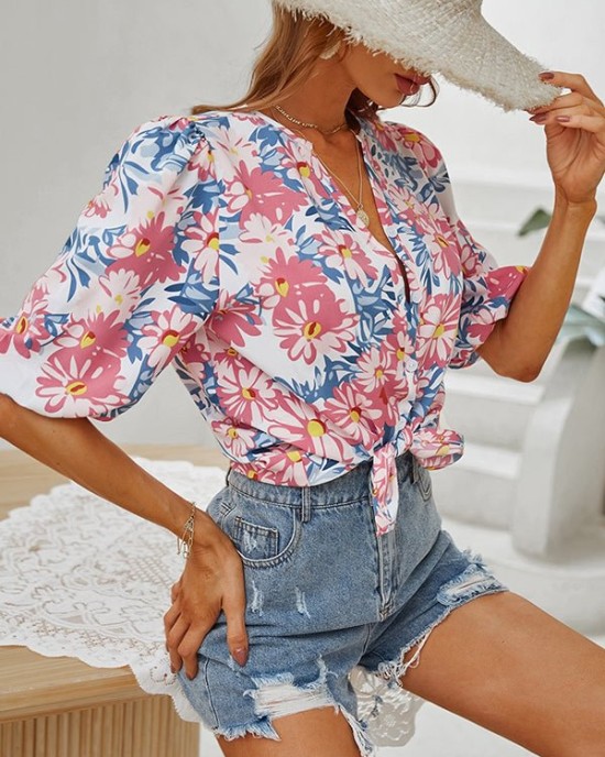 Vacation Buckle Floral T-Shirt