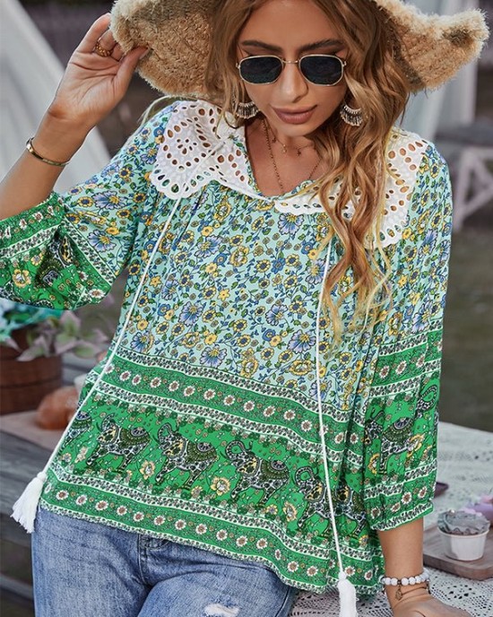 Peter Pan Neckline Bohemian Floral Blouse Peter Pan Neckline Bohemian Floral Blouse