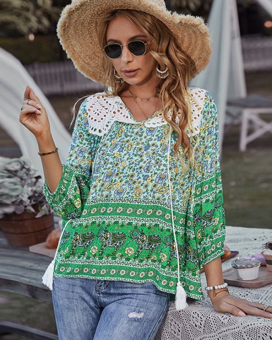 Peter Pan Neckline Bohemian Floral Blouse Peter Pan Neckline Bohemian Floral Blouse