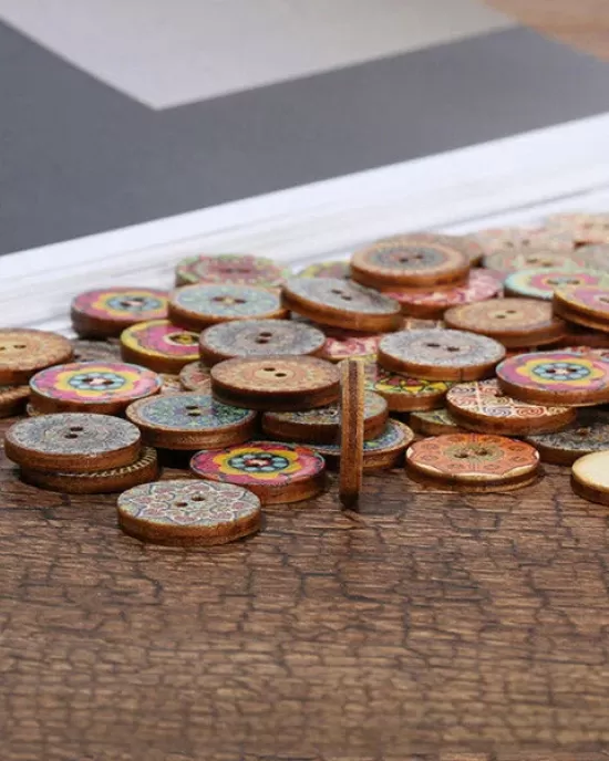 About 100Pcs Multi-Color Wooden Round Sewing Buttons For DIY Craft Decoration