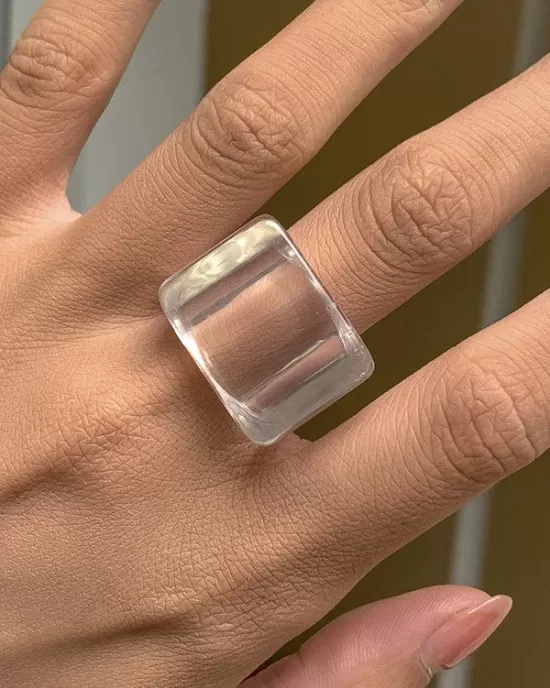 Original Stylish Resin 8 Colors Geometric Ring Original Stylish Resin 8 Colors Geometric Ring