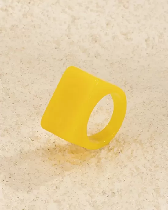 Original Stylish Resin 8 Colors Geometric Ring Original Stylish Resin 8 Colors Geometric Ring