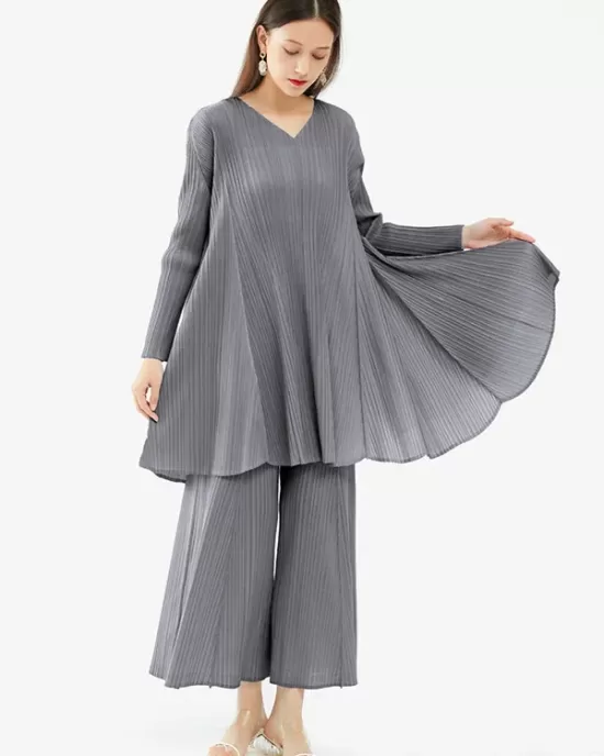 Urban Pleated Solid Color V-Neck Long Sleeves T-Shirt&Flared Pantstwo Pieces Set