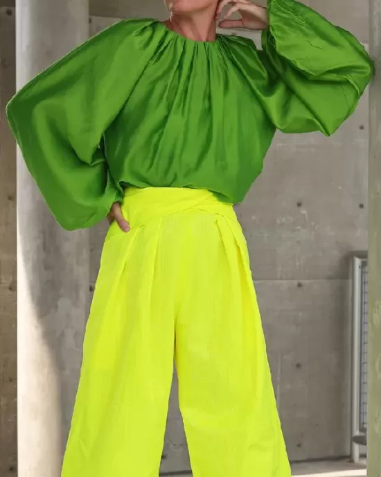 Contrast Color Round-Neck Puff Sleeves Blouse Top + Wide Leg Pants Two Pieces Set