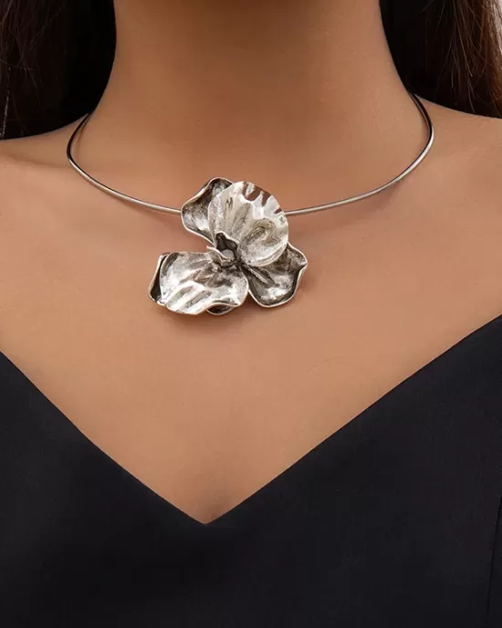 Flower Shape Pleated Solid Color Necklaces Accessories Dainty Necklace