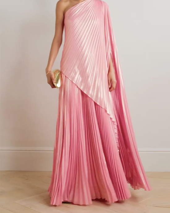 Loose Asymmetric Pleated One-Shoulder Maxi Dresses