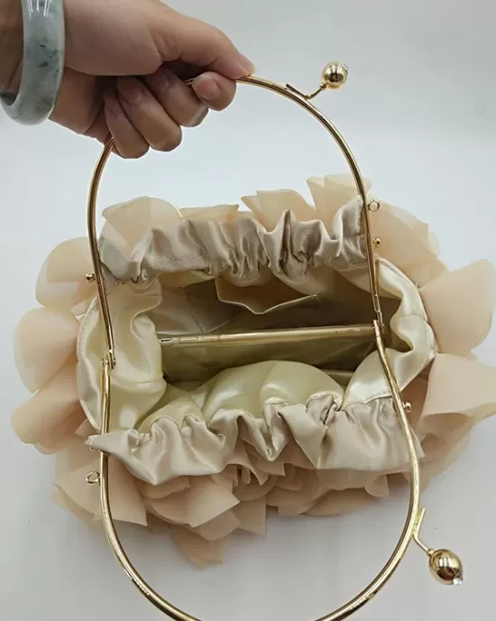 Three-Dimensional Flower Handbags