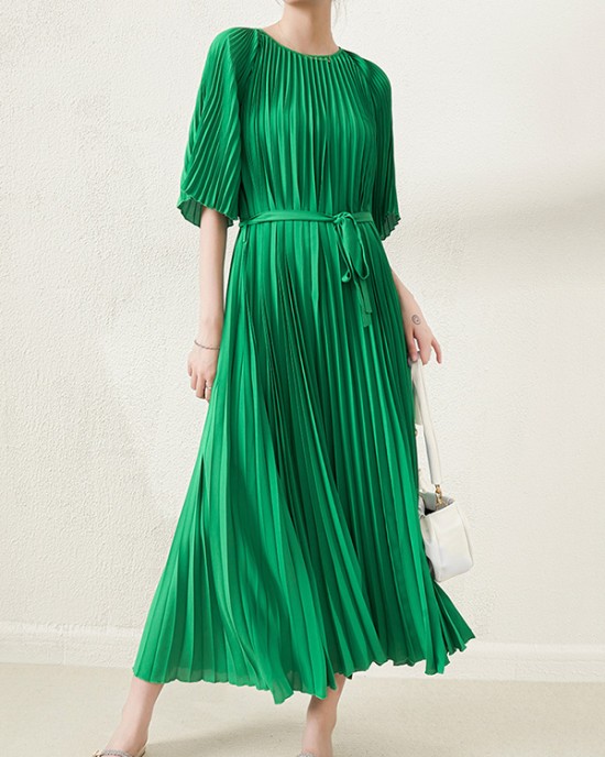 Loose Pleated With Waistband Solid Color Round-Neck Maxi Dresses