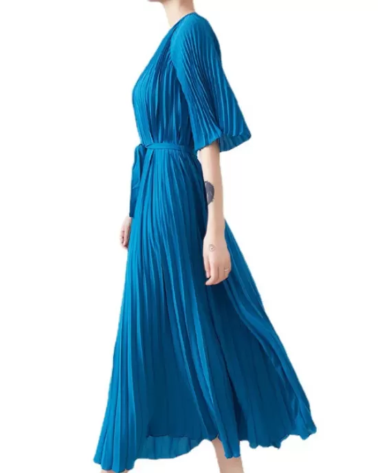 Loose Pleated With Waistband Solid Color Round-Neck Maxi Dresses