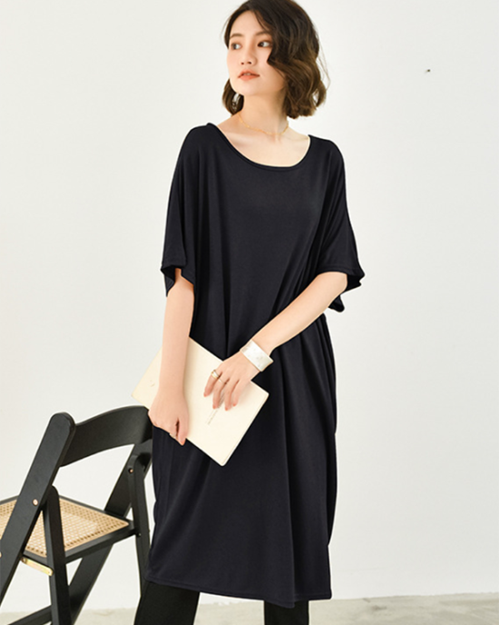 Casual Batwing Half Sleeves Solid Color Round-Neck Midi Dresses