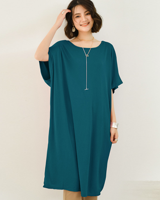 Casual Batwing Half Sleeves Solid Color Round-Neck Midi Dresses