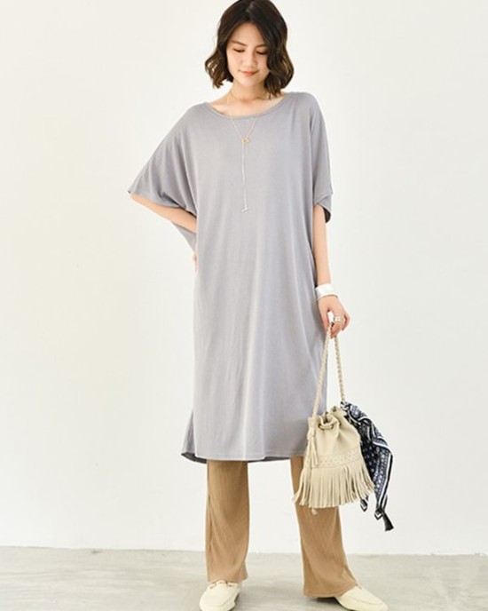 Casual Batwing Half Sleeves Solid Color Round-Neck Midi Dresses