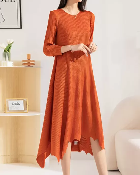 Pleated Solid Color Irregular clipping Loose Round-neck Midi Dresses