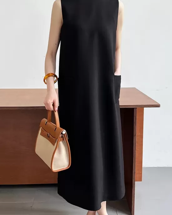 Solid Color Loose Sleeveless Round-Neck Midi Dresses