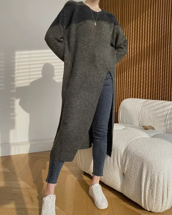 Loose Split-Side Solid Color Round-Neck Knitting Sweater Dresses