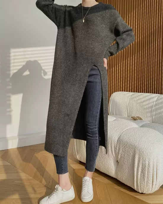 Loose Split-Side Solid Color Round-Neck Knitting Sweater Dresses