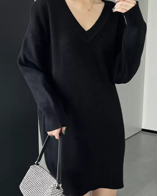 Simple Loose Long Sleeves Solid Color V-Neck Sweater Dresses