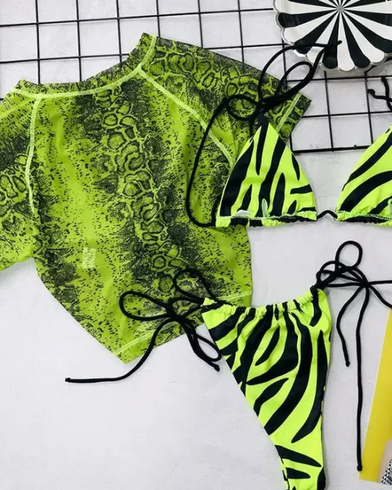 Snakeskin Print Lace-Up Tankini Swimsuit Snakeskin Print Lace-Up Tankini Swimsuit
