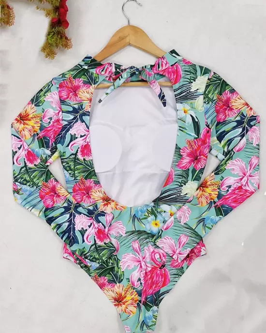 Long Sleeve Floral-Print Backless Wetsuit Long Sleeve Floral-Print Backless Wetsuit