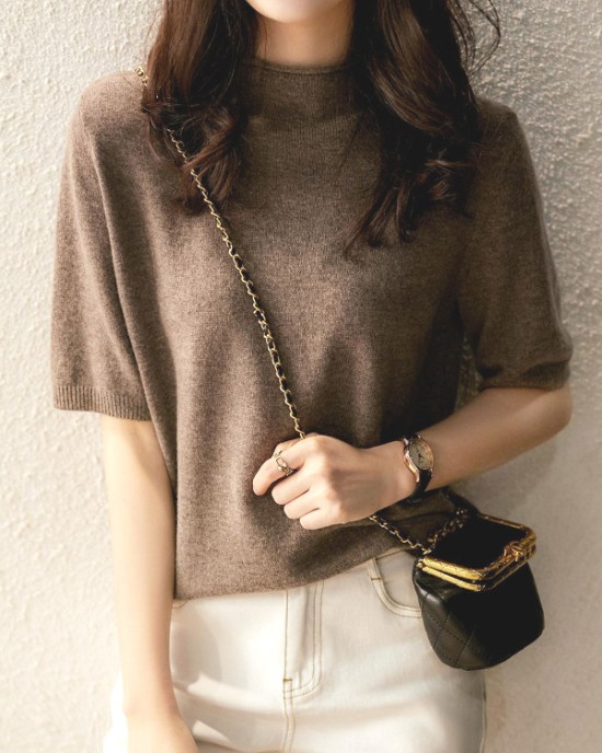 Simple Solid Color Round-Neck Short Sleeves Sweater