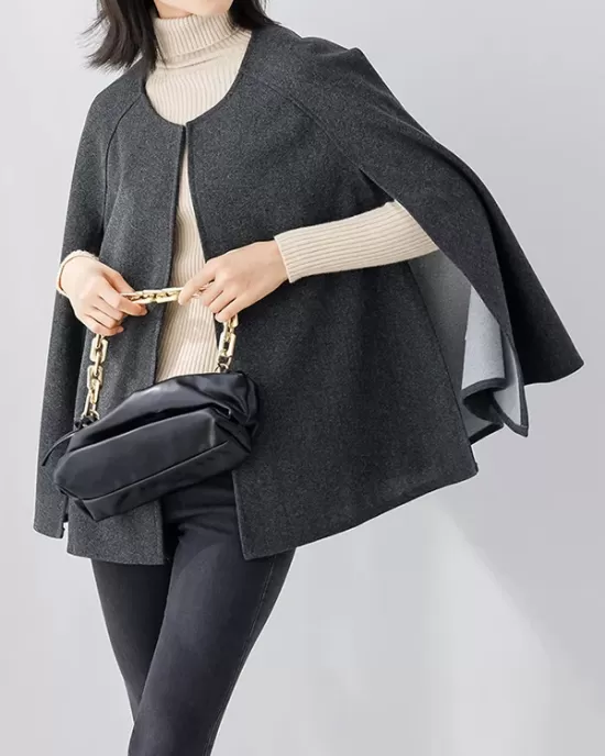 Casual Loose Solid Color Round-Neck Cape Outerwear