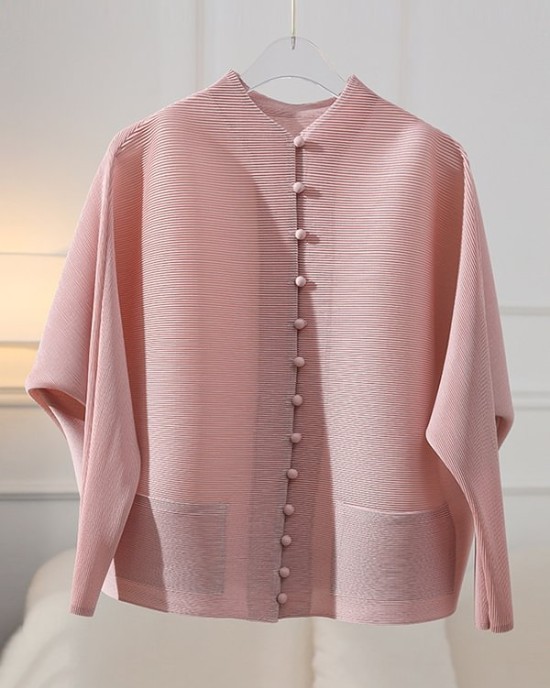 Buttoned Pleated Pockets Solid Color Long Sleeves Loose Round-Neck Outerwear