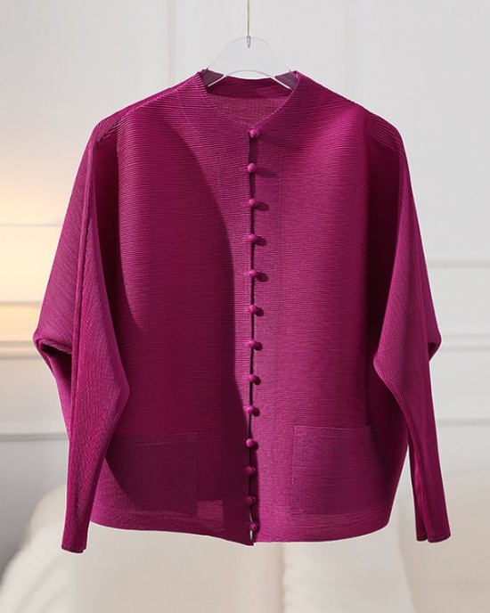 Buttoned Pleated Pockets Solid Color Long Sleeves Loose Round-Neck Outerwear