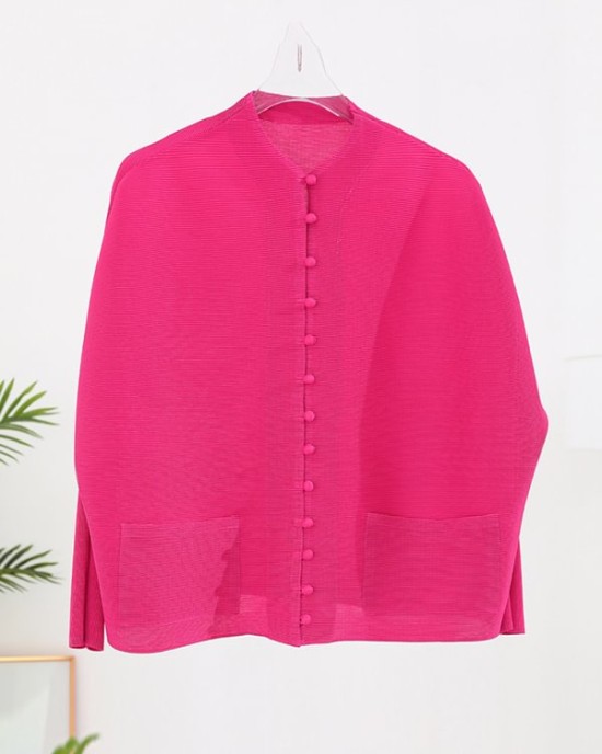 Buttoned Pleated Pockets Solid Color Long Sleeves Loose Round-Neck Outerwear