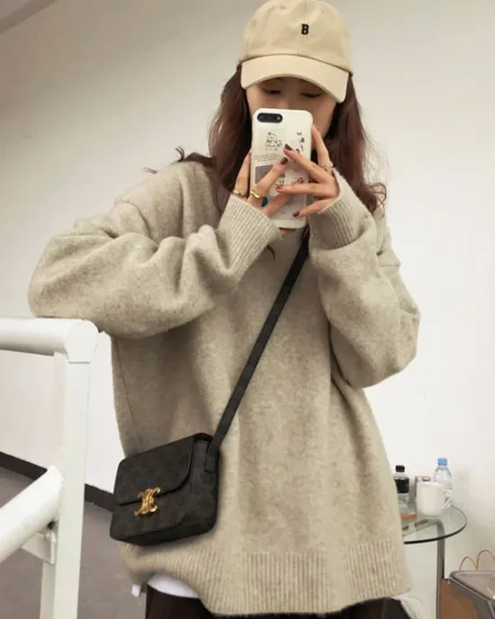 Simple Loose Long Sleeves Round-Neck Sweater Tops Pullovers