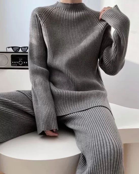 Urban Loose Solid Round-Neck Split-Side Sweater& Wide Leg Pants Suits