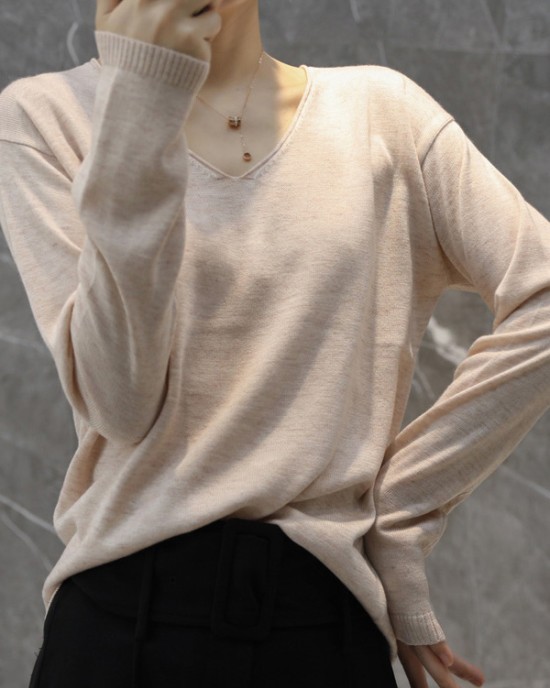 Simple Solid Color V-Neck Long Sleeve Knitwear Tops