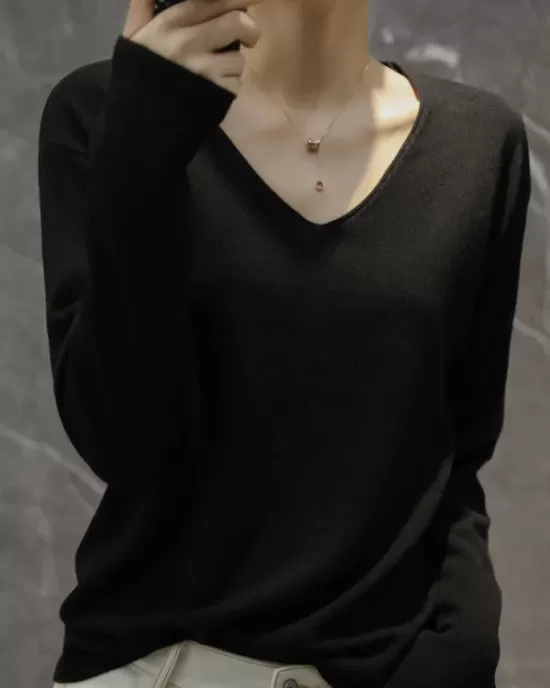 Simple Solid Color V-Neck Long Sleeve Knitwear Tops