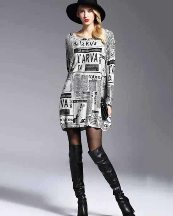 Vintage Loose One-Shoulder Newspaper Printed Split-Joint Sweater