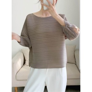 Casual Loose Three-Quarter Sleeves Pleated Solid Color Round-Neck T-Shirts Tops