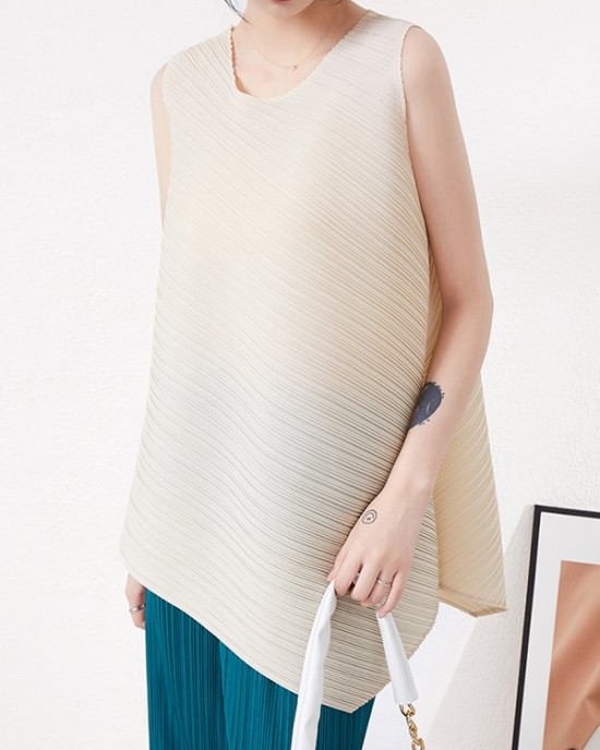 Simple Loose Sleeveless Pleated Asymmetric Solid Color Round-Neck Vest Top