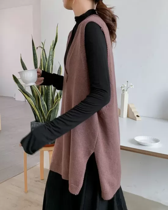 Trendy Sleeveless Split-Side Solid Color V-Neck Knitted Vest