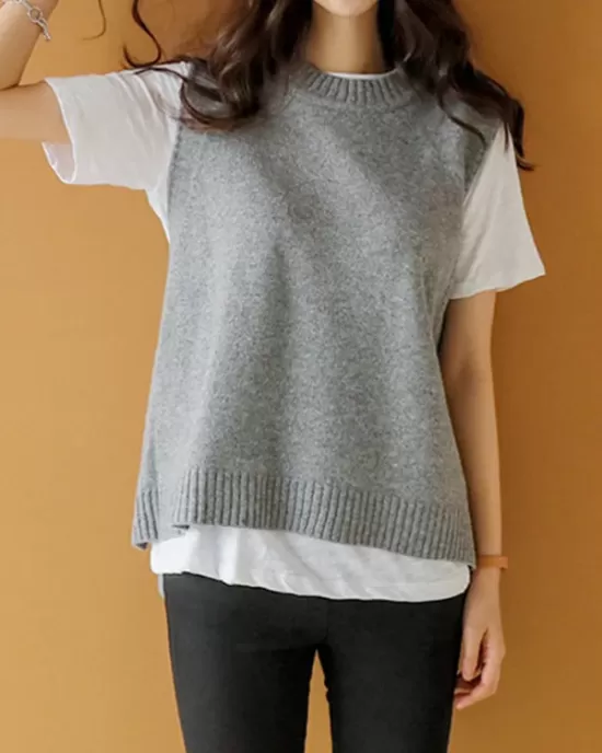 Simple Sleeveless Loose Buttoned Solid Color Round-Neck Sweater Vest Outerwear